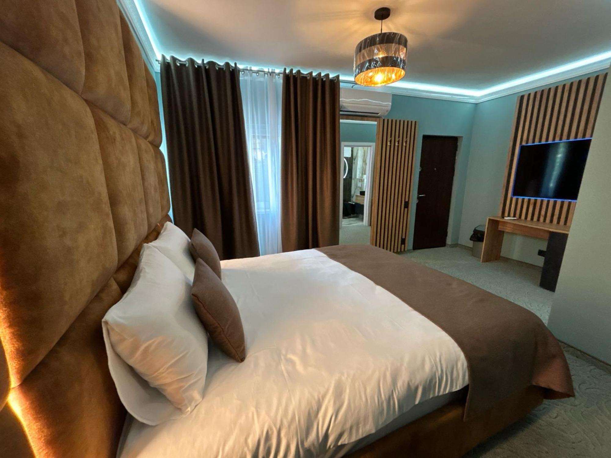 Fit Residence คลูจ-นาโปกา ภายนอก รูปภาพ